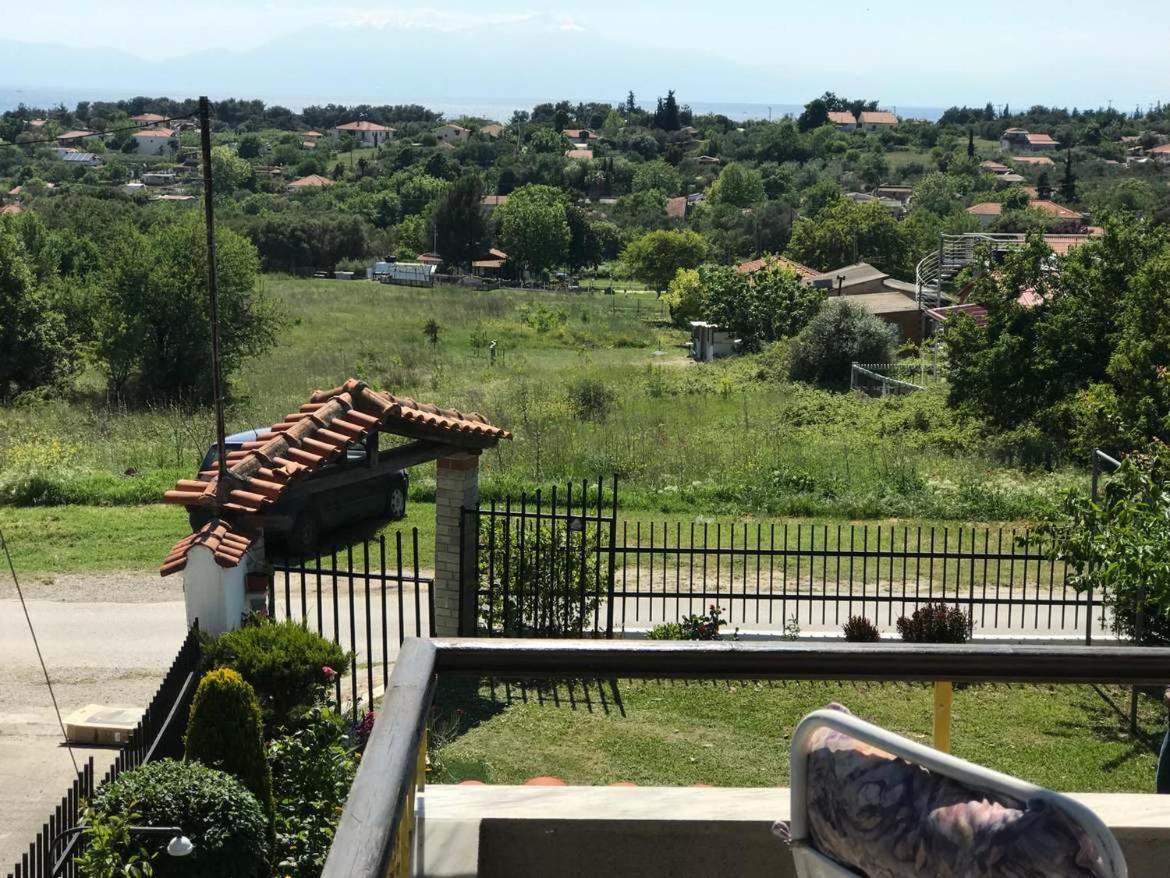 Great First Floor Appartment With View Nea Kallikrateia 外观 照片